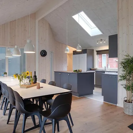 Villavilla 472 - Strand, Ostjylland * Grenå